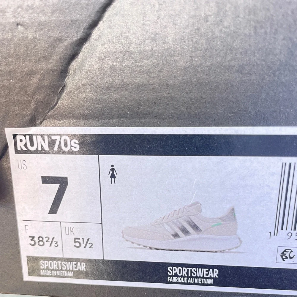 Adidas White, Beige, and Gray ‘Run 70s’ Sneakers! Women’s Size 7 - Picture 3 of 5